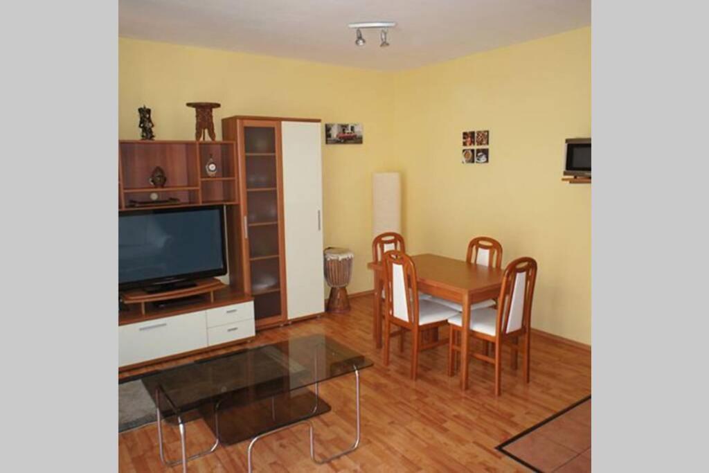 Lido Di Siofok - Aranypart - Minden 1 Percre! Apartment Екстериор снимка