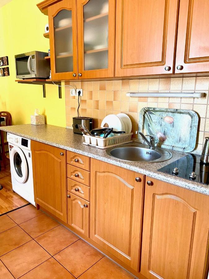 Lido Di Siofok - Aranypart - Minden 1 Percre! Apartment Екстериор снимка